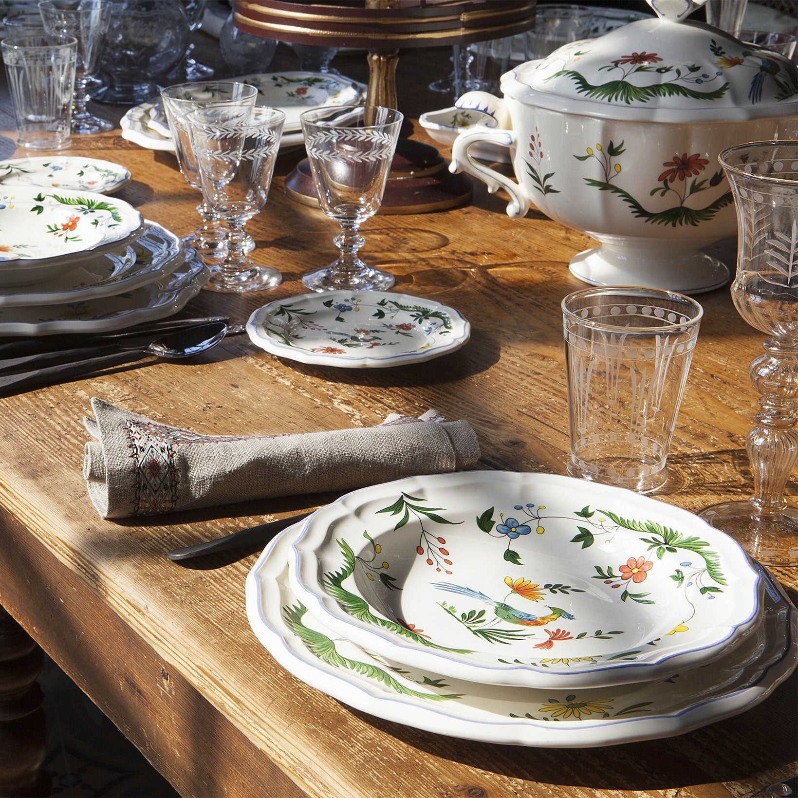 GienジアンLes Oiseaux　レ・オワゾ　17㎝　プレート　4枚セット Set of 4 dinner plates - Oiseaux de Paradis – FAÏENCERIE DE GIEN